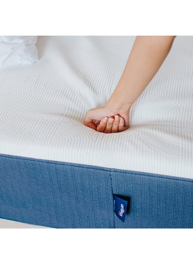 Ariika Ariika Deluxe Mattress Queen  - Image 3