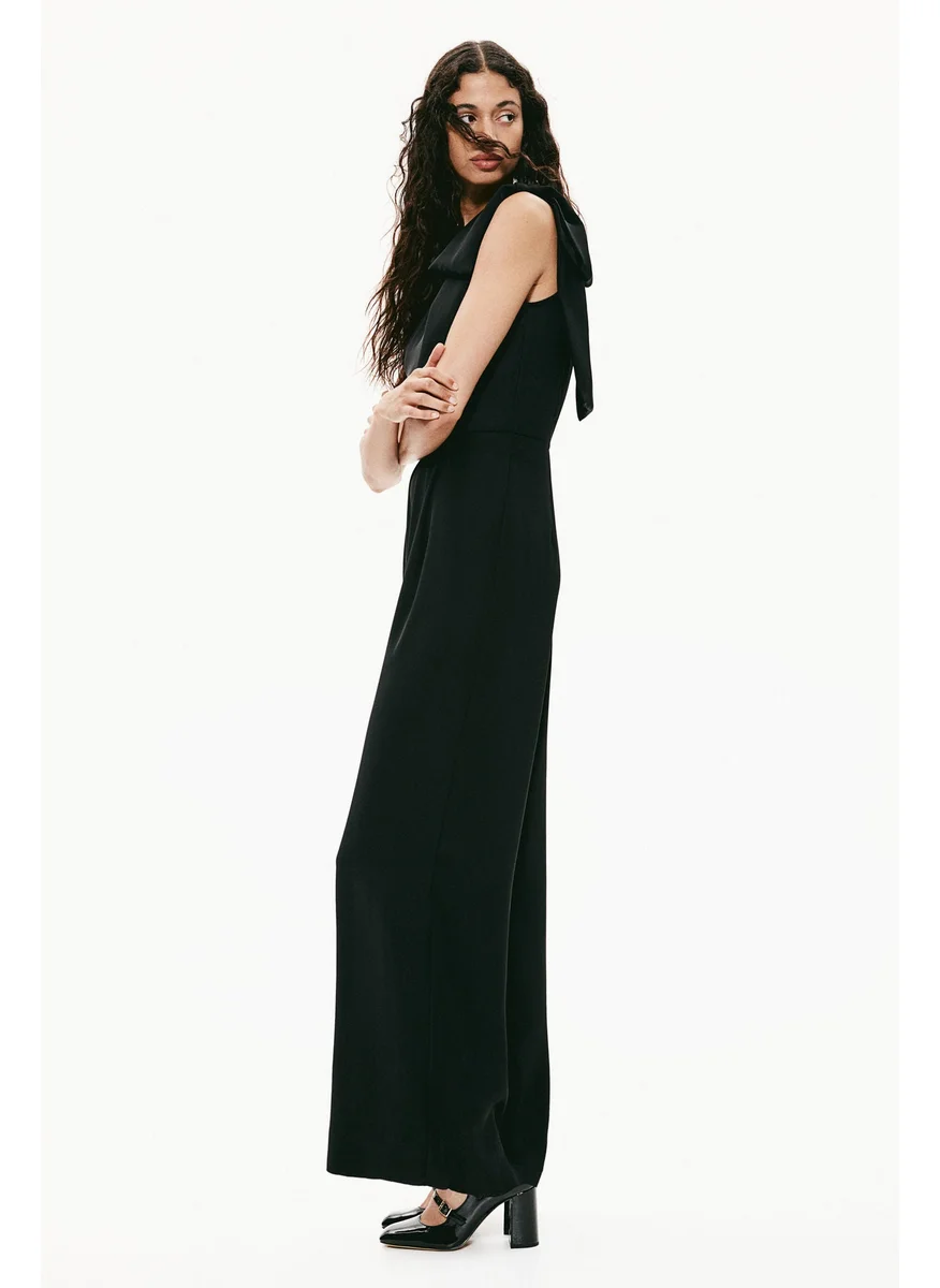 H&M One-Shoulder Jumpsuit