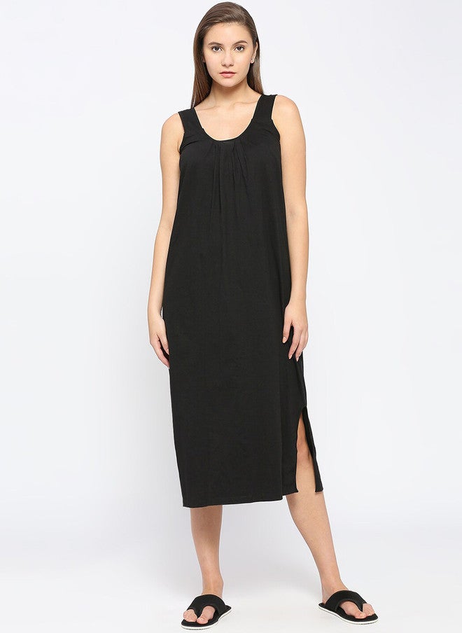 Red Rose RedRose Black Round Neck Cotton Nighty Slip - Image 1