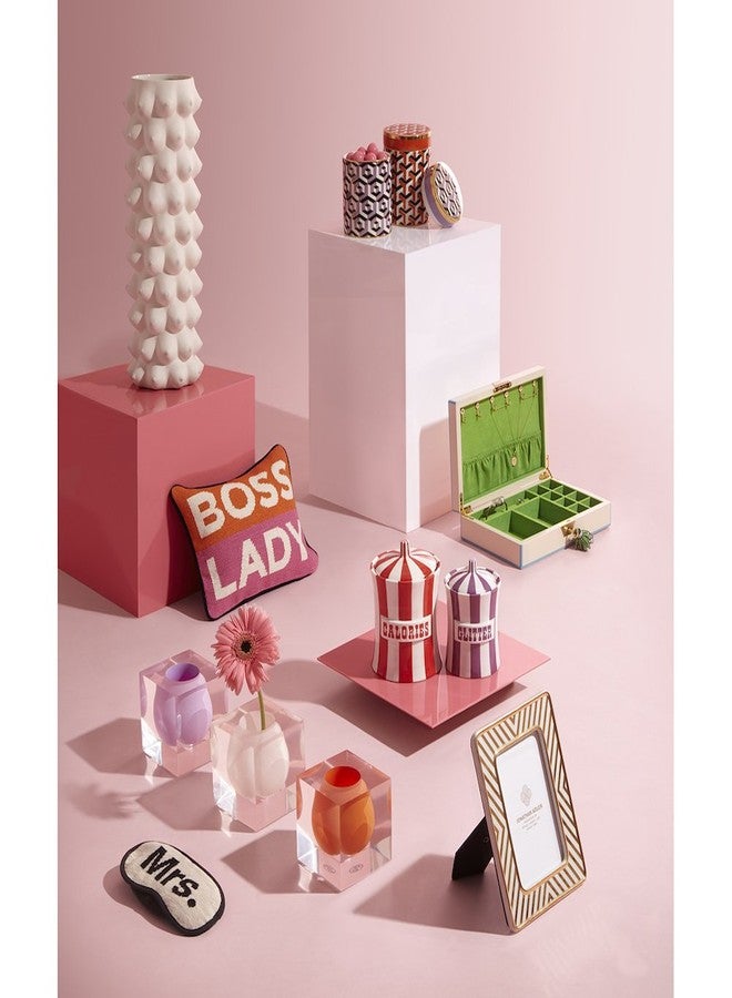 Jonathan Adler وسادة رمي من نيدلبوينت لشخصية السيدة القوية من جوناثان أدلر، 1 قطعة (عبوة من 1)، وردي برتقالي - Image 3