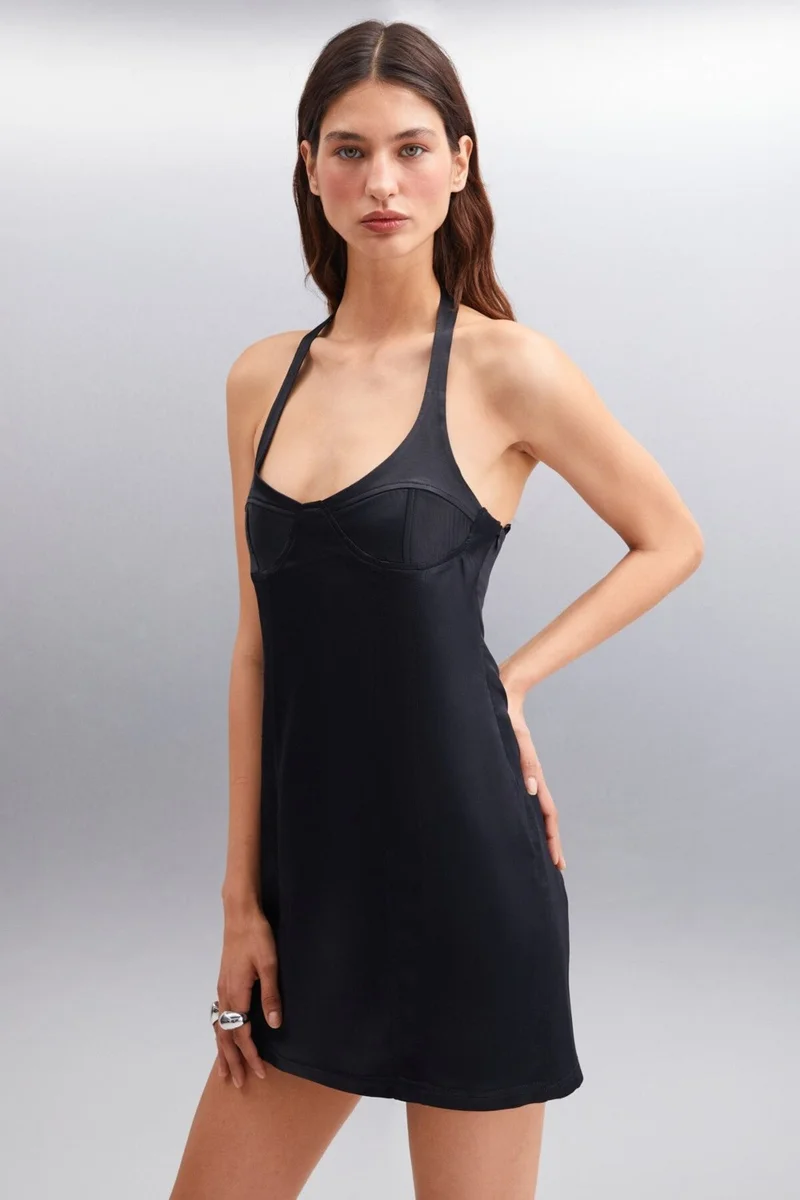 جريميلانج Emelın Women's Slim Fit Backless Chest Pattern Mini Black Dress