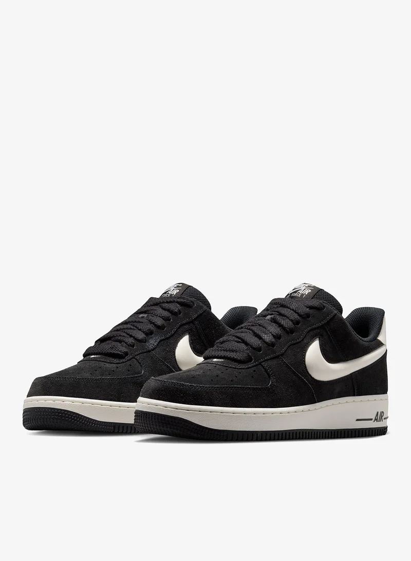 Nike BLACK/SAIL Air Force 1 '07 Lv8 Sc for Men | Best Price UAE