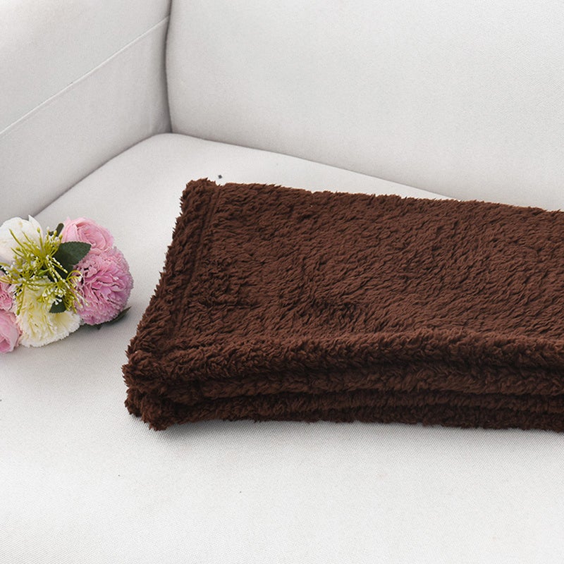 2pcs Comfortable Plush Dog and Cat Blanket Cushion Sleep Mat Size - Image 3