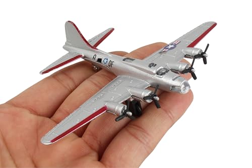 Daron Worldwide Trading Runway24 B-17 Vehicle, Silver - Image 4