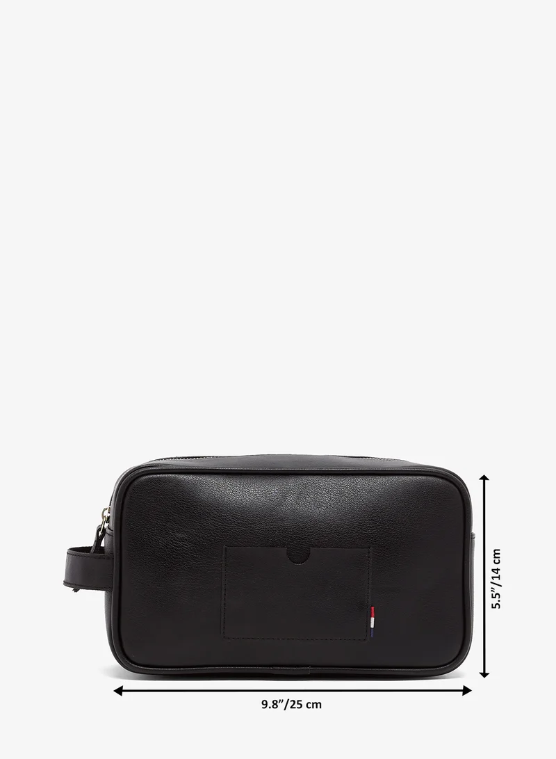 Seventy Five Spacious Storage Wash Bag