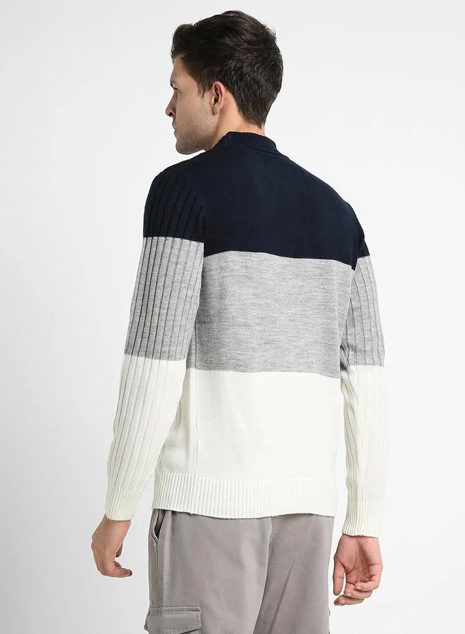 Dennis Lingo Textured Knit Color Block Sweater by Styli