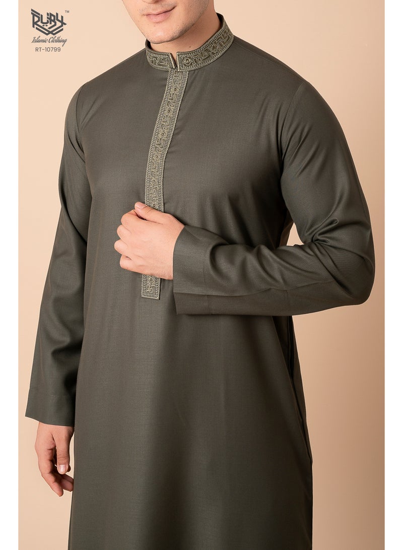 RUBY ISLAMIC CLOTHING Men's Saudi Arabic Thobe Jubba Dishdasha Long Sleeve Robe, kandura, Abaya Dress, kaftan  Ramadan Dress Middle East Clothing - Image 4