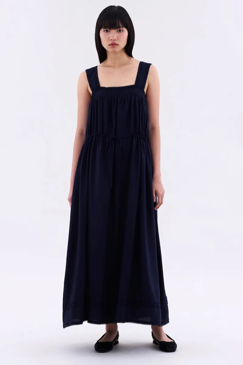 ذا اديتورز ماركت فستان ماريسول بياقة مربعة بقصة مريحة