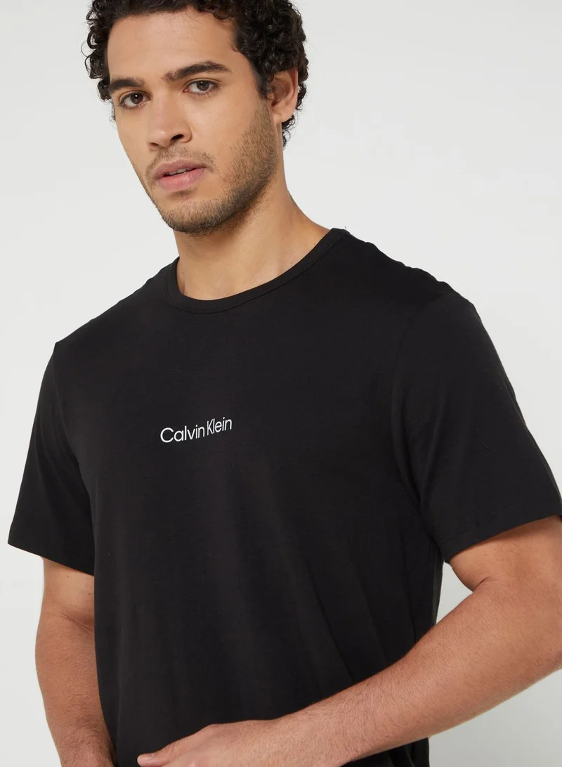 CALVIN KLEIN Logo Crew Neck T-Shirt