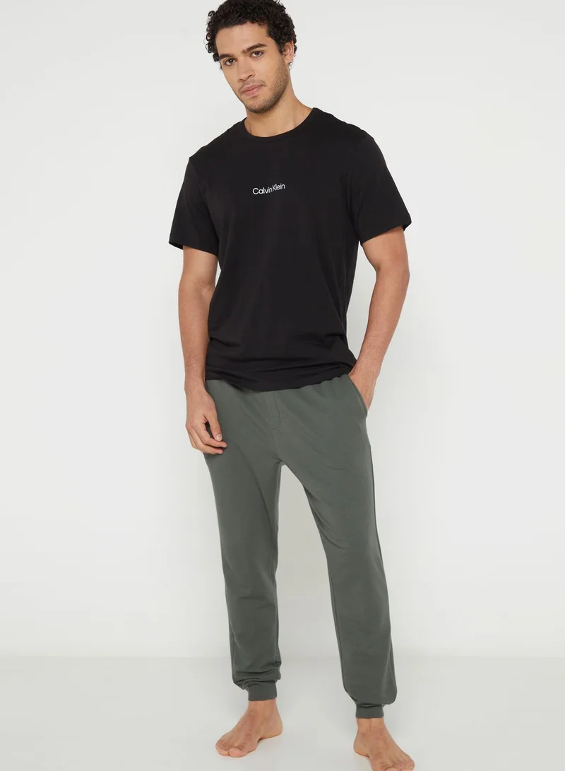 CALVIN KLEIN Logo Crew Neck T-Shirt