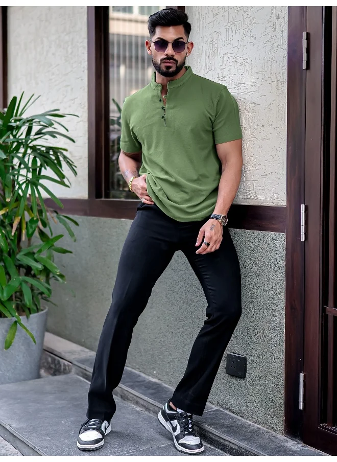 Maniac Mens Solid Henley Neck Half Sleeve Hunter Green Cotton Slim T-Shirt