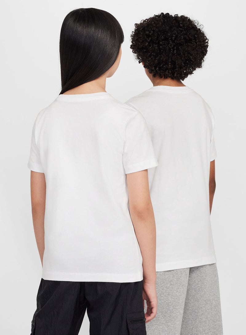 Nike SPORTSWEAR TEE EMB FUTURA LBR - Image 3