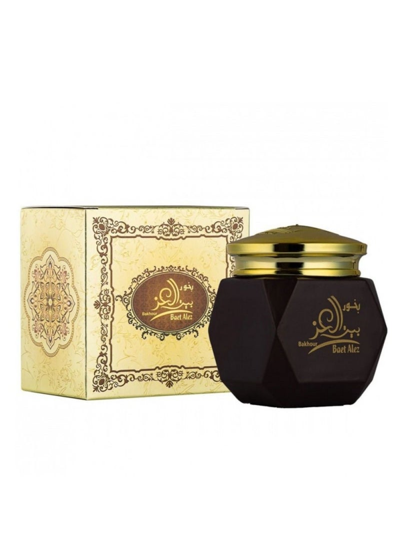 Bait Al Ezz incense helps you achieve an atmosphere of calm and relaxation thanks to its natural ingredients which do not include harmful elements to give you a beautiful scent that can last for a long time It can be used at home work and even mosques
