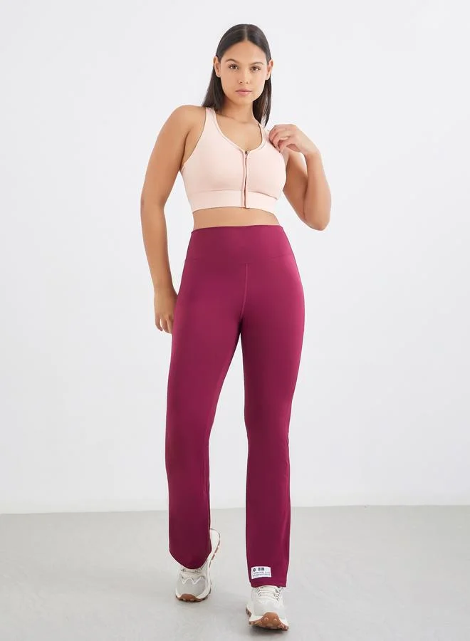 Styli Styli Racerback Peep Front Zip Up Medium Support Sports Bra