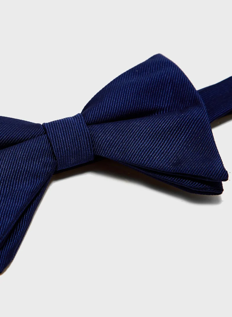 BURTON Droopy Bow Tie