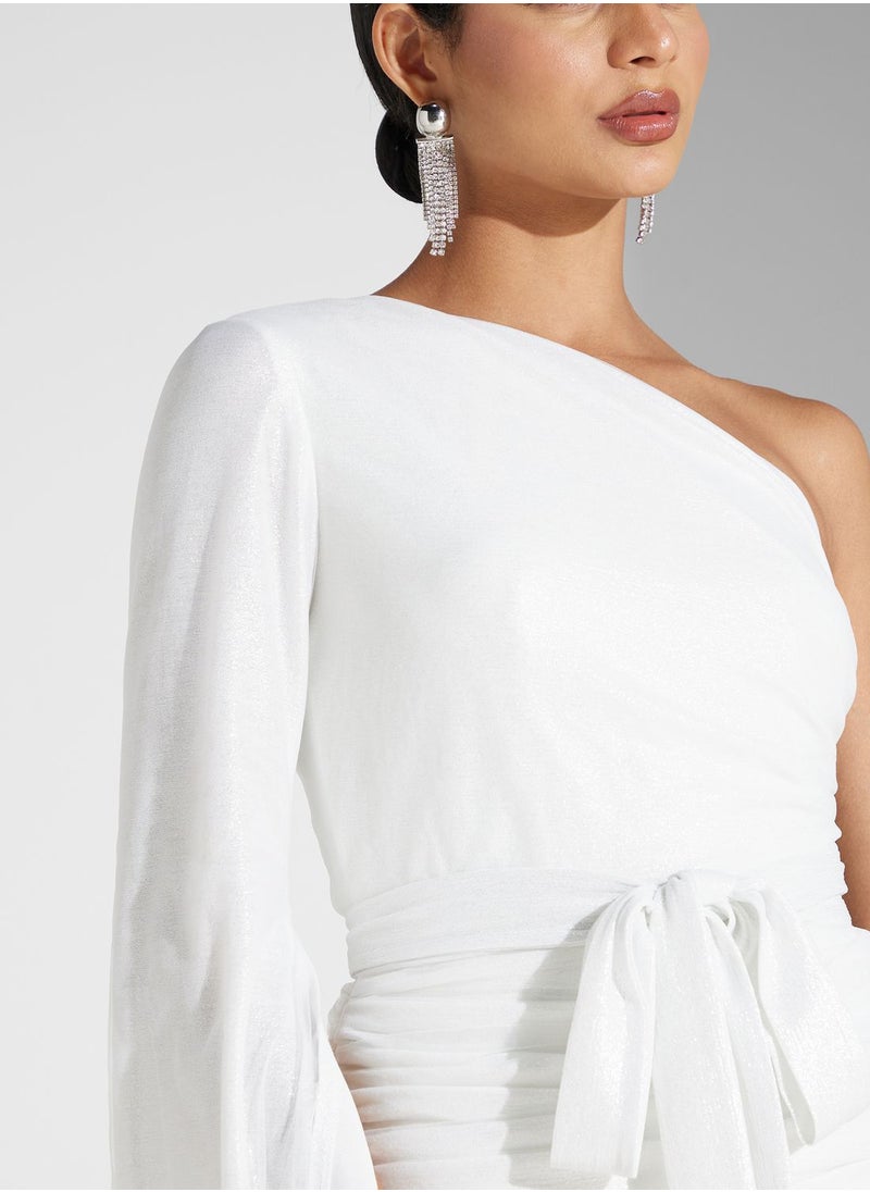 Namshi x Slit Sleeve Ruched Bodycon Dress  - Image 4