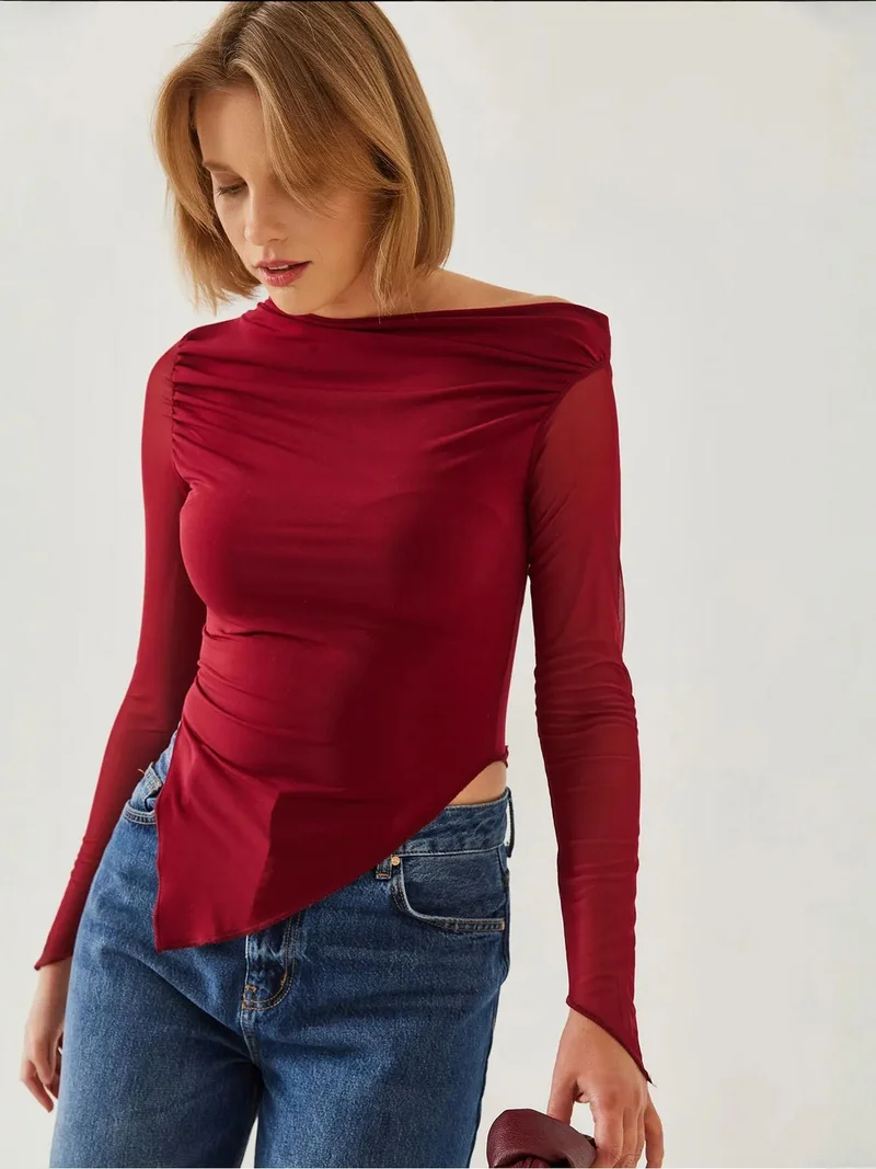Bianco Lucci LUCCI Basic Top with Asymmetrical Hem