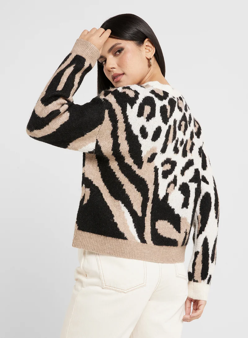 فيرو مودا Round Neck Knitted Sweater