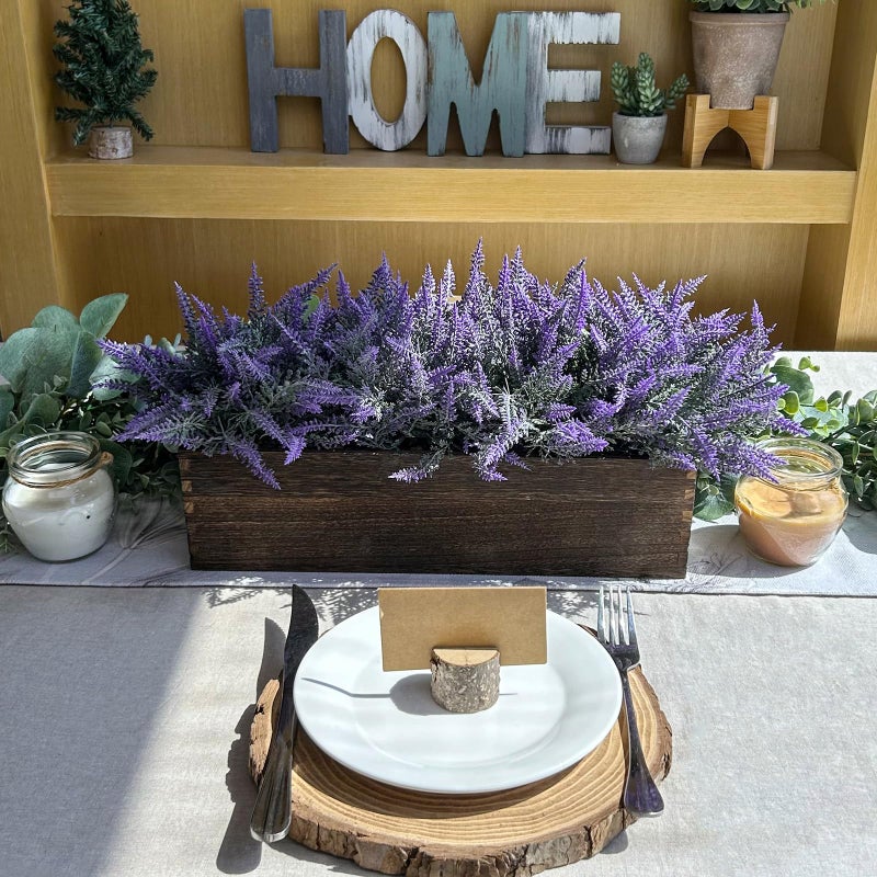 Winlyn زهور اللافندر الاصطناعية وينلين 14" في صندوق زهور خشبي مستطيل مزخرف بالثلج الاصطناعي - Image 4