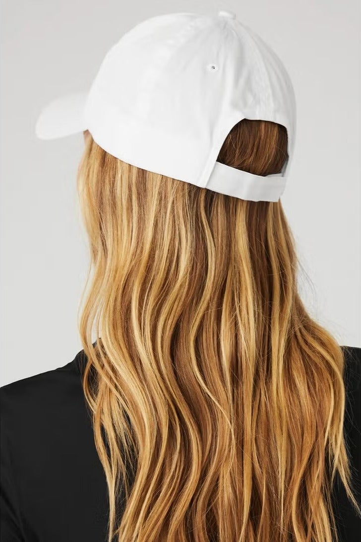 Alo Yoga hat out of service - Image 5