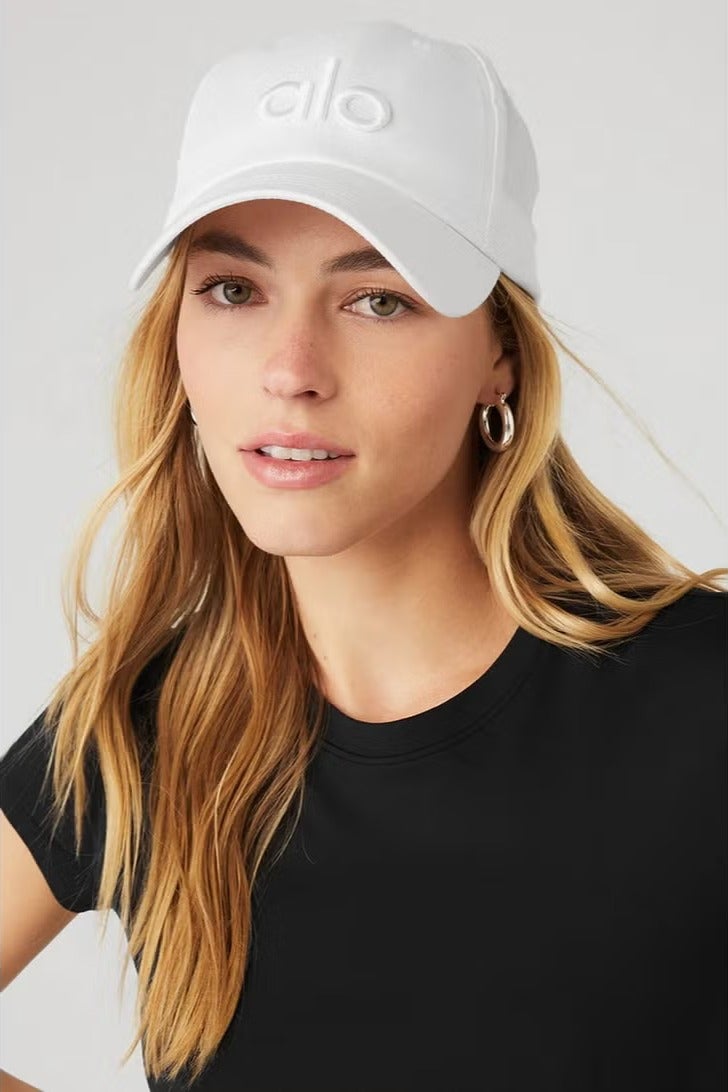 Alo Yoga hat out of service - Image 3