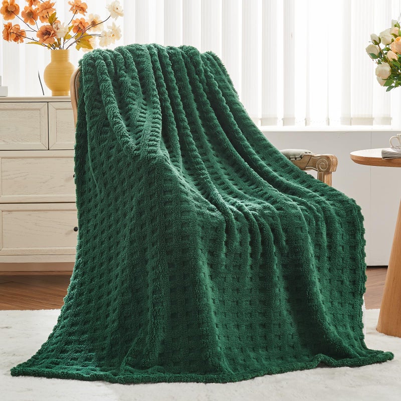 NEWCOSPLAY Super Soft Twin Blanket Green Premium Silky Flannel Fleece 3D Waffle Checkered Lightweight Bed Blanket All Season Use (Dark Green  Twin(60""x80"")) - Image 1