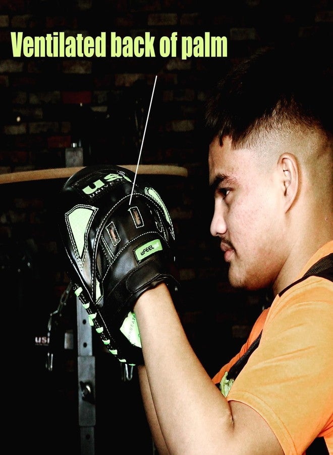 USI UNIVERSAL وسادة التركيز النيونية المنحنية والمبطنة من يو إس آي يونيفرسال 627CRPU، التي لا تُضاهى، مثالية لتدريبات الملاكمة والفنون القتالية، وتدريبات اللياقة البدنية، والتدريب الاحترافي على اللكمات، والتدريب على اللكمات، ووسادات التركيز للرجال والنساء. - Image 3