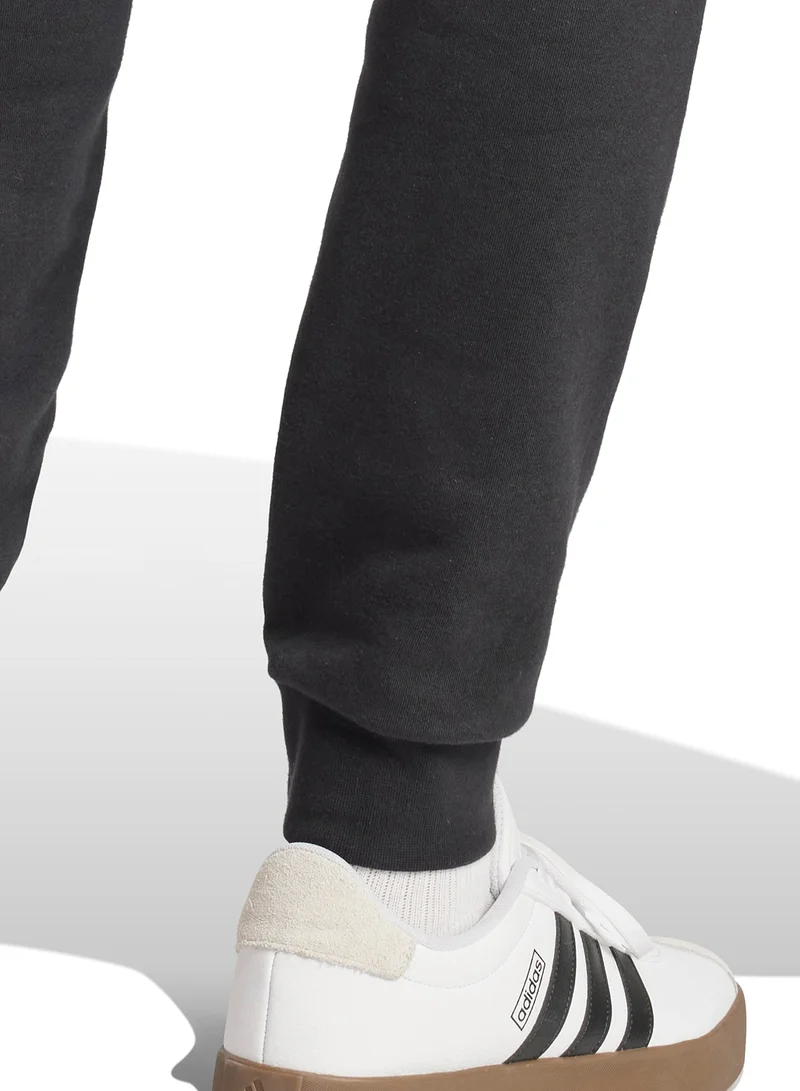 adidas بنطلون رياضي بشعار أساسي