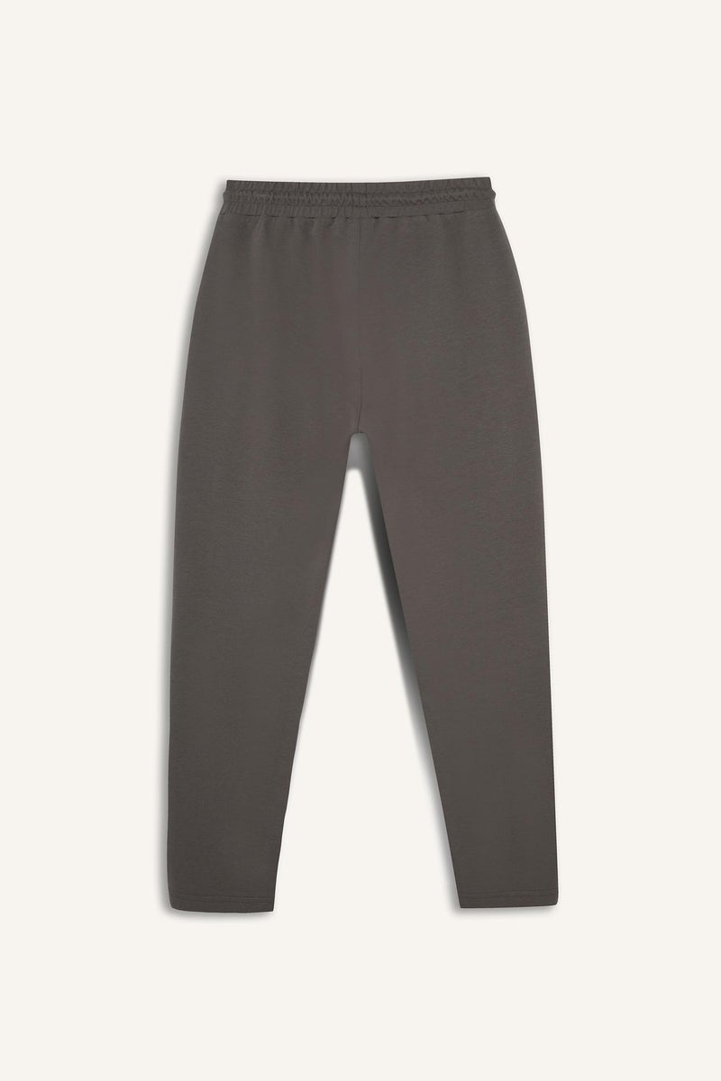 DeFacto Grey Man Slim Fit Jogger Casual - Image 4