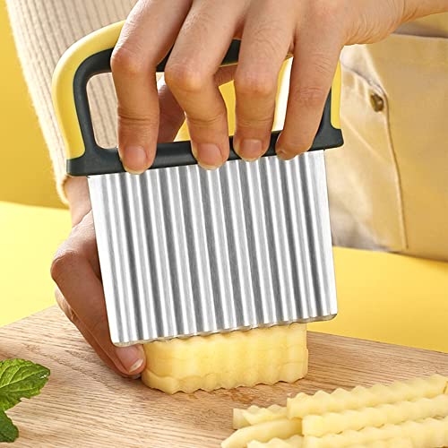 Nax Caki 2 Pcs Crinkle Cutter Knife, Potatoes Crinkle Fry Cut and Vegetable Cutter for Veggies, Stainless Steel Carrot Slicer Yellow - Image 5