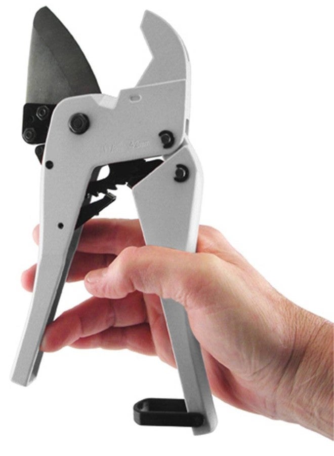 جينيرال تولز قاطع الأنابيب والأنابيب ذو المسننات العامة رقم 119 - يقطع الأنابيب أو الأنابيب المصنوعة من مادة PVC وCPVC وPEX وABS والبولي إيثيلين من 1/8 بوصة إلى 1-5/8 بوصة - Image 3