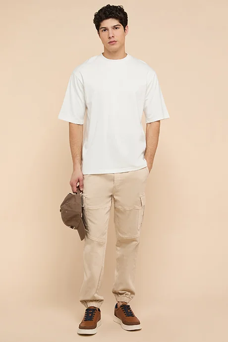 أر أند بي Solid T-Shirt with Crew Neck and Short Sleeves