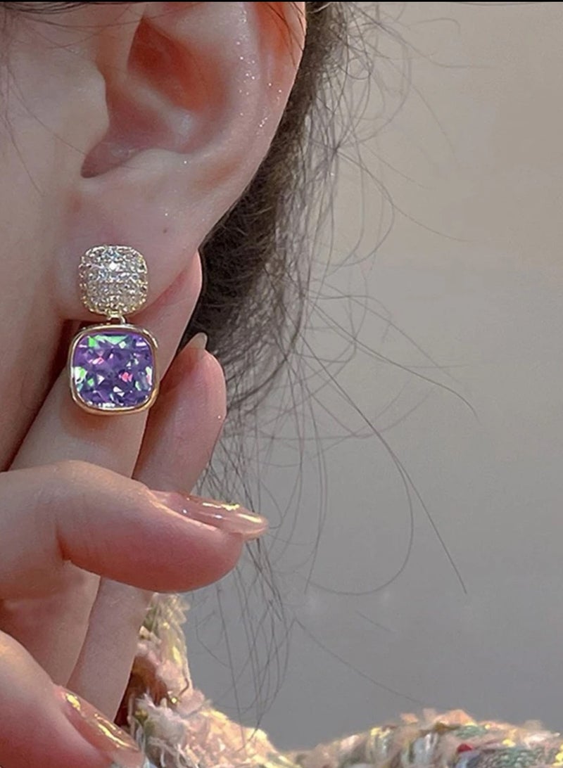 إيكوال حلق اذن نسائي بتصميم عصري وعالي الجودة مرصع بالزركون - Image 1