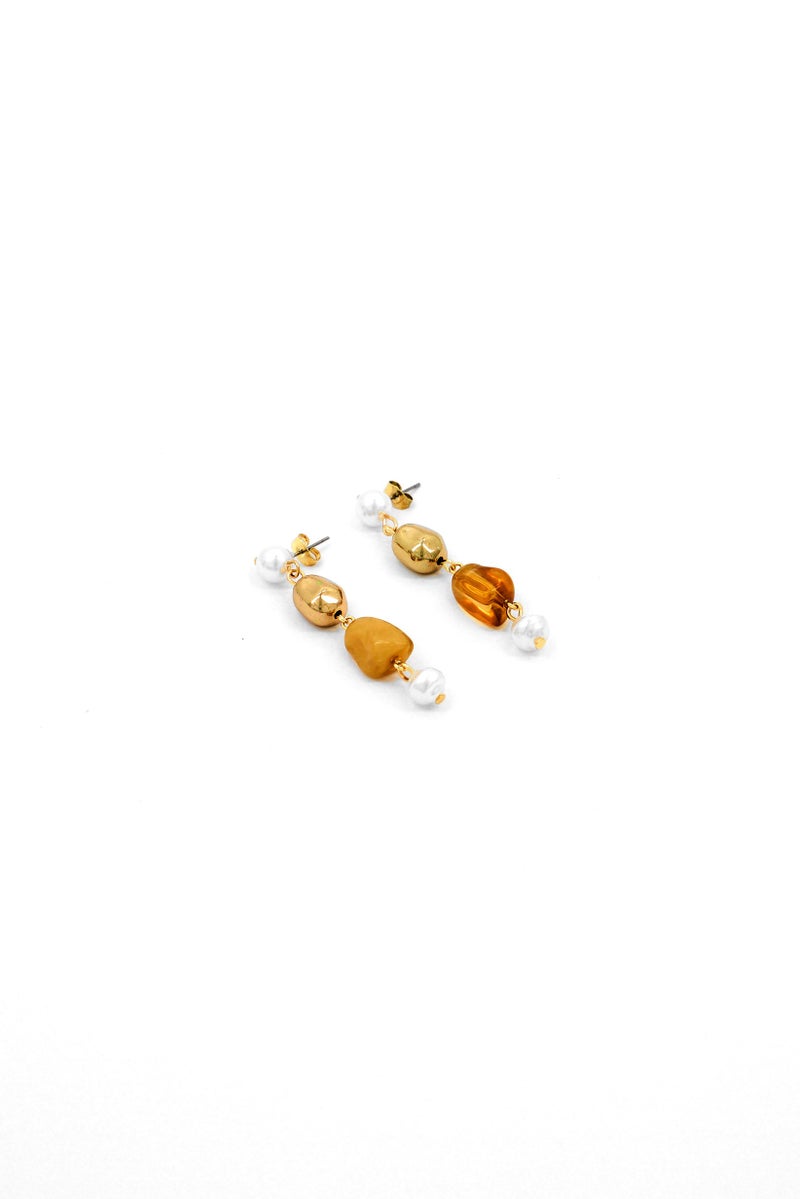 Caracol Women Pearl Tear Earrings, Gold  - Image 2