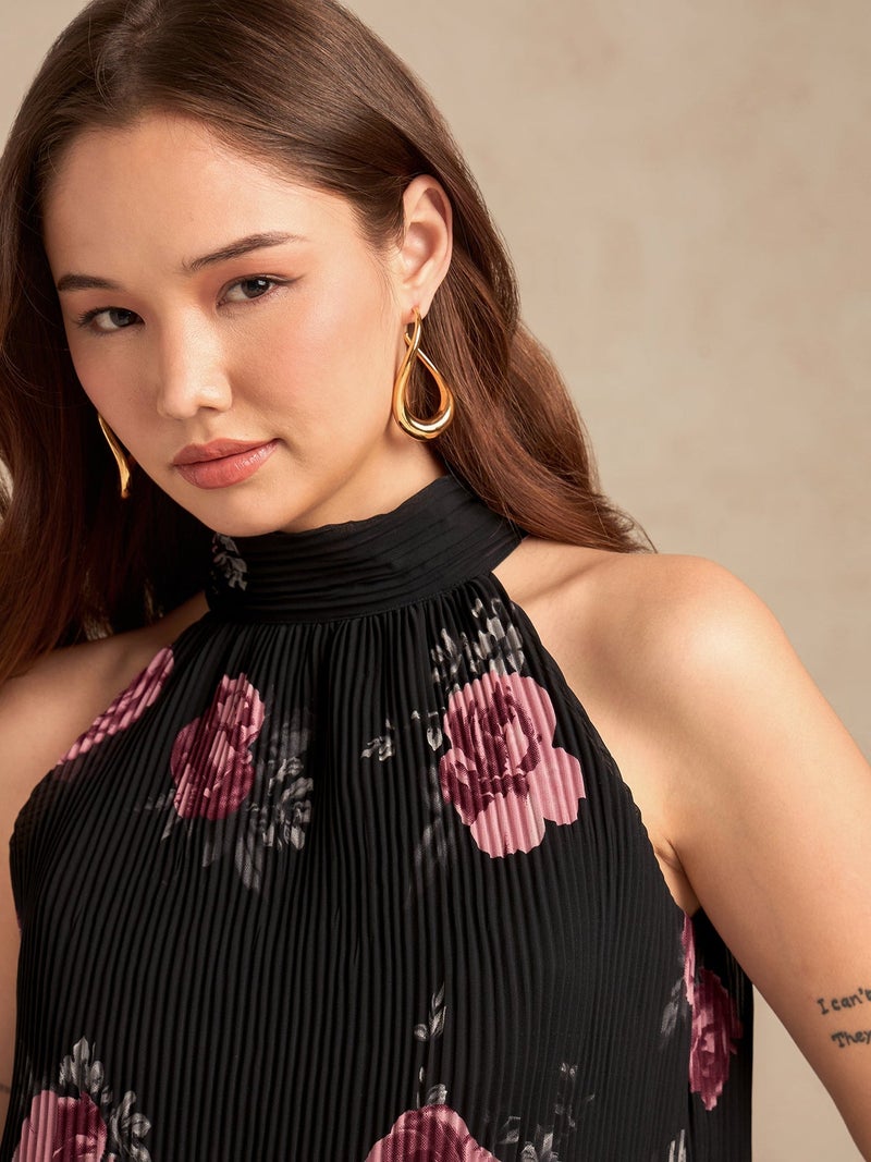 OUTZIDR Black Halter Neck Plisse Flared Printed Top - Image 4