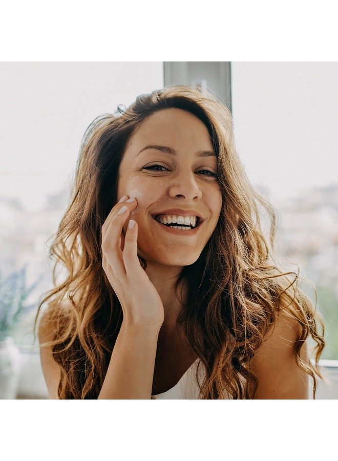 Earth To Skin Super Greens Nourishing Night Gel Cream (2.0 Fl Oz) - Image 3