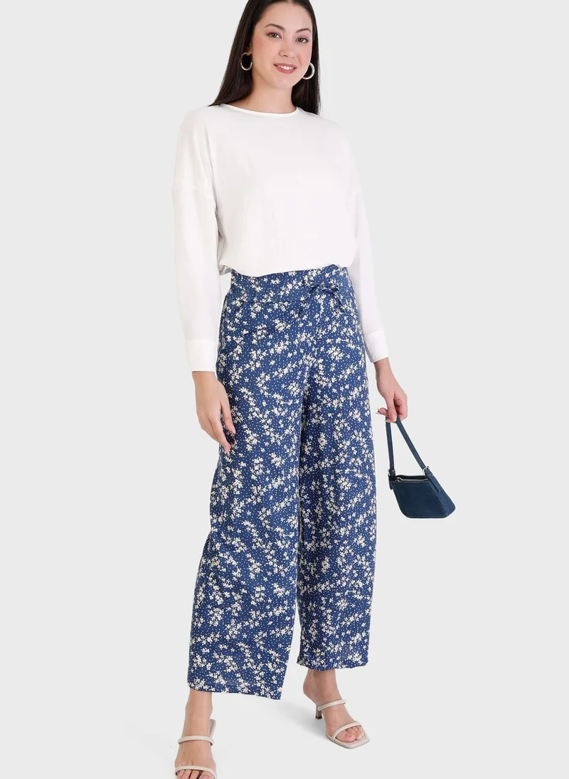 Por La Cara By Modanisa Wide Leg Floral Print Pants