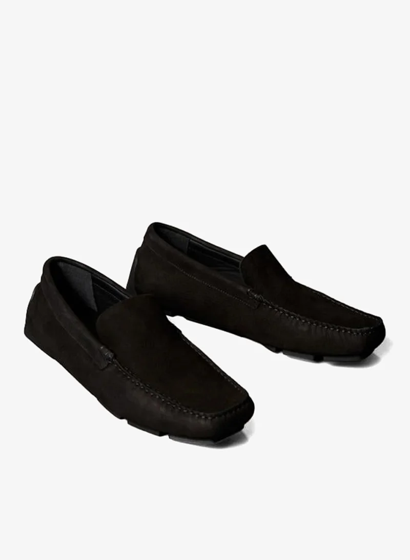CALVIN KLEIN Wide toe moccasins