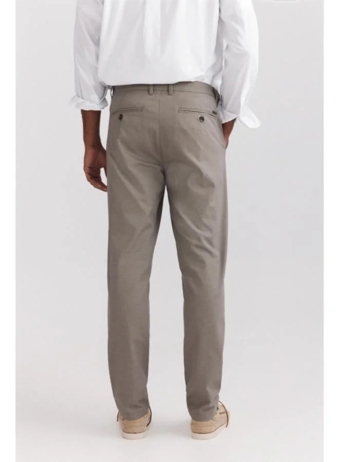 Springfield  Bicolour structure comfort fit chinos for Men | Best Price UAE