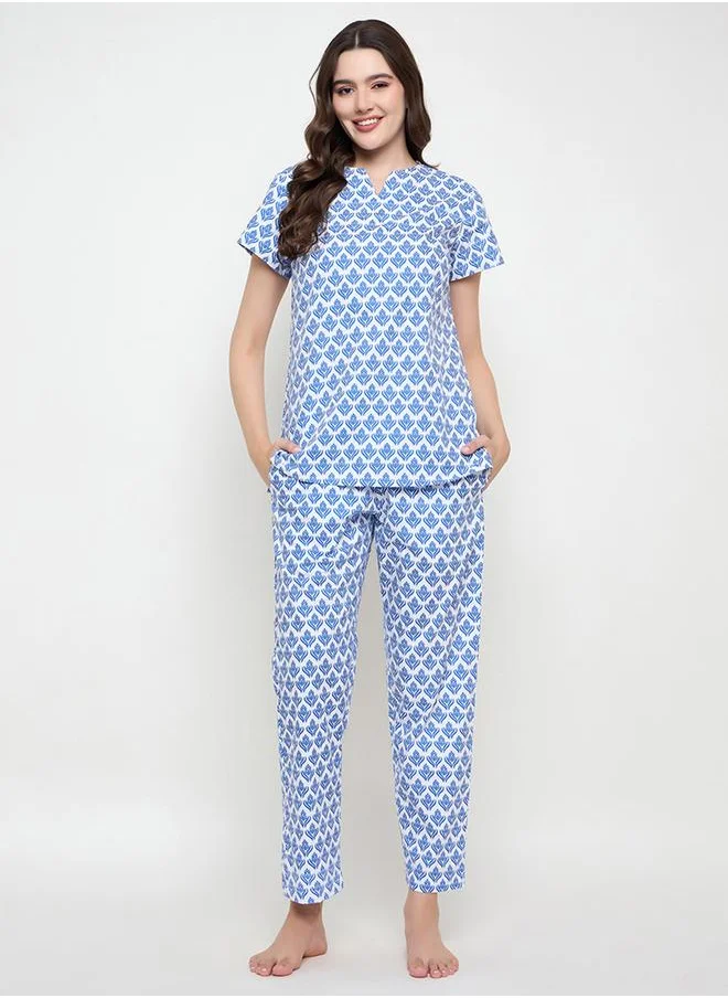 Clovia Clovia Printed Notch Neck Top and Pyjama Set
