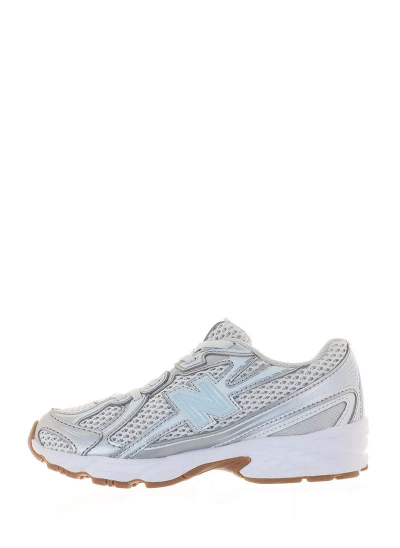 New Balance 740