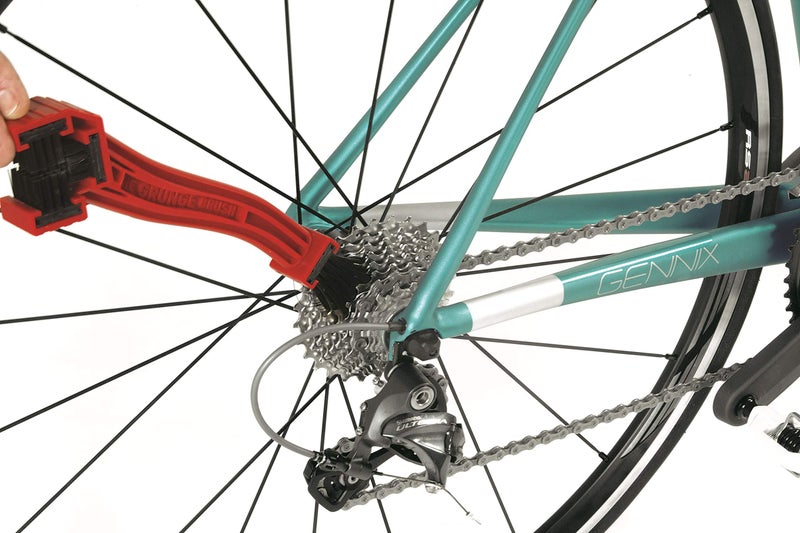 Finish Line Grunge Brush Chain: Gear and Chain Cleaning Tool - Image 4