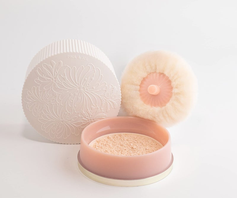 Paul & Joe Loose Powder, 01 Cameo, Refill Only, Case Sold Separately, All-Day Lightweight, Luminous Glow, Smooth Application, Creates Translucent Skin, Covers Pores, Absorbs Excessive Sebum, 0.81oz. - Image 3