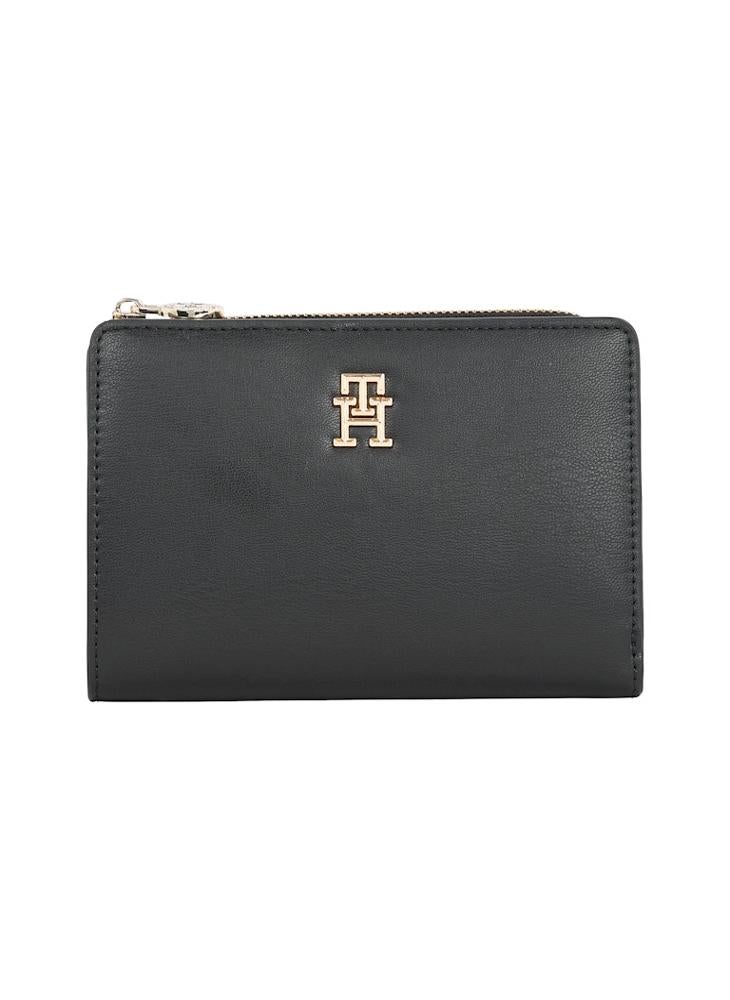 TOMMY HILFIGER - Monogram Zip Over Wallet - Image 1