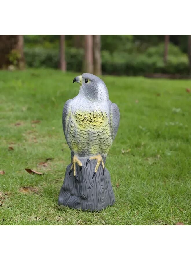 فزاعة طيور على شكل صقر قرني مزيف، واقيات طاردة للطيور للحدائق، طارد طبيعي للآفات، فزاعة غوفر، تمثال حديقة، مصباح ستروب لطرد السناجب في العلية - Image 4
