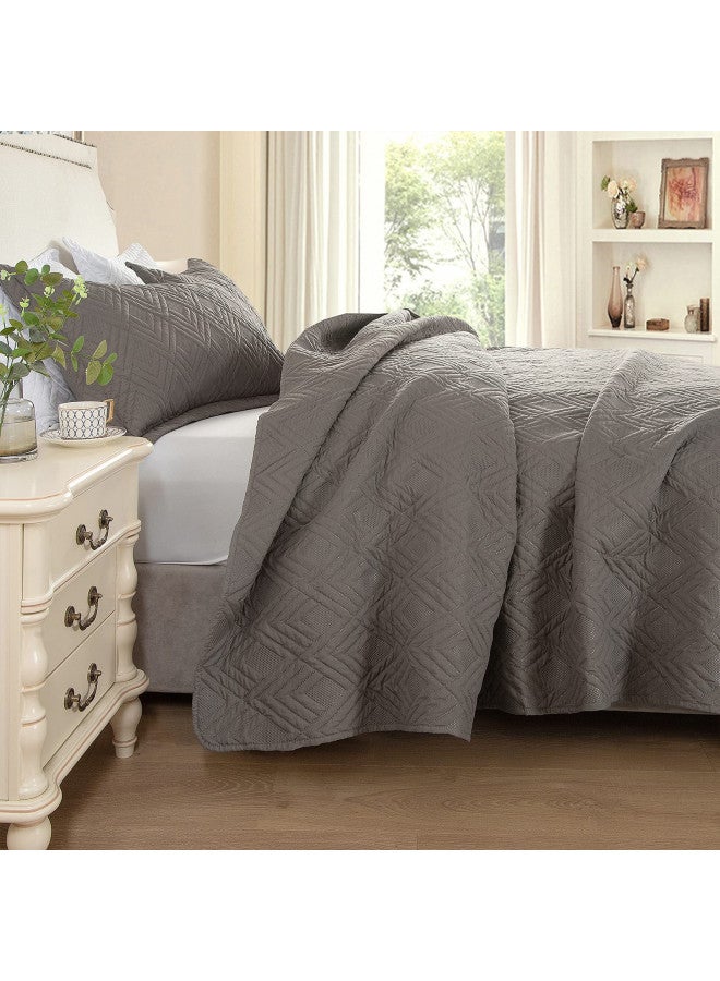 Hygge Hush Hygge Hush Summer Quilt Set, King Size Dark Grey L Pattern 3 Pieces Quilt Set, Oversized Modern Style Bedspread Set for All Season (1 Quilt & 2 Pillow Shams)  - Image 1