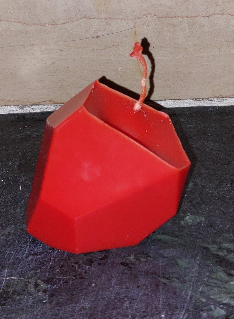 Small scented red irregular shape candle