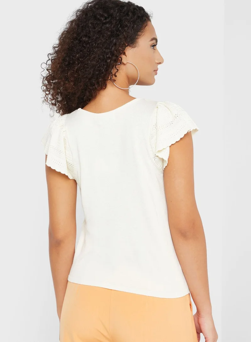 Jacqueline de Yong Round Neck Lettuce Sleeve Top