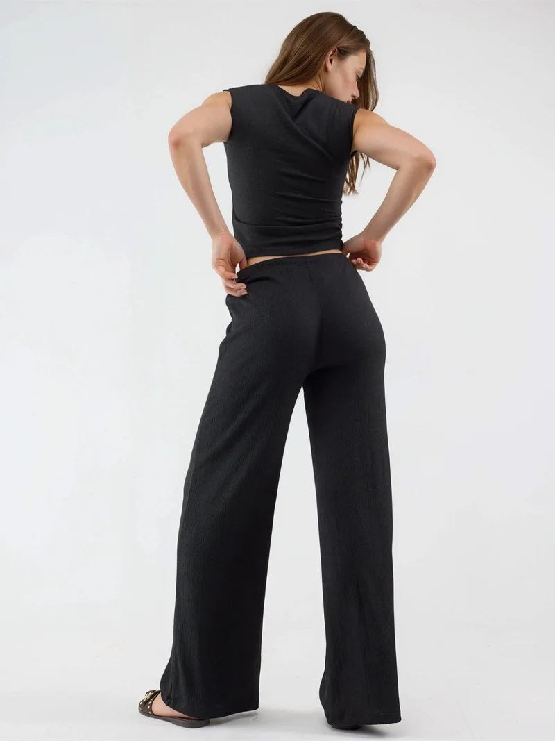 بوسيم BUSEM Sleeveless Crew Neck Blouse