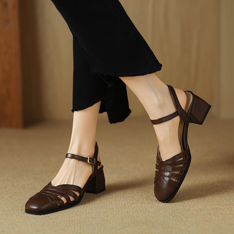 Source 2024 Summer Fashion Mid-Heel Solid Color 31-43 Size One-Character Buckle Women'S Baotou Sandals - Image 2